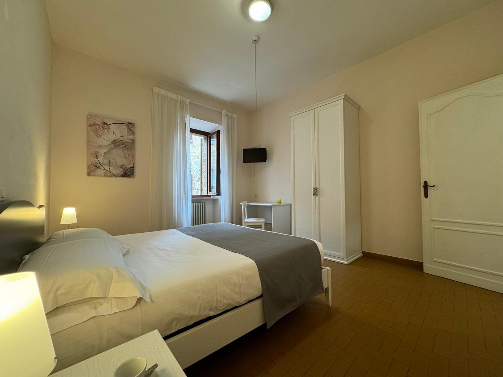 Monastero Ss. Annunziata Hotel Todi Buitenkant foto A room at the hotel