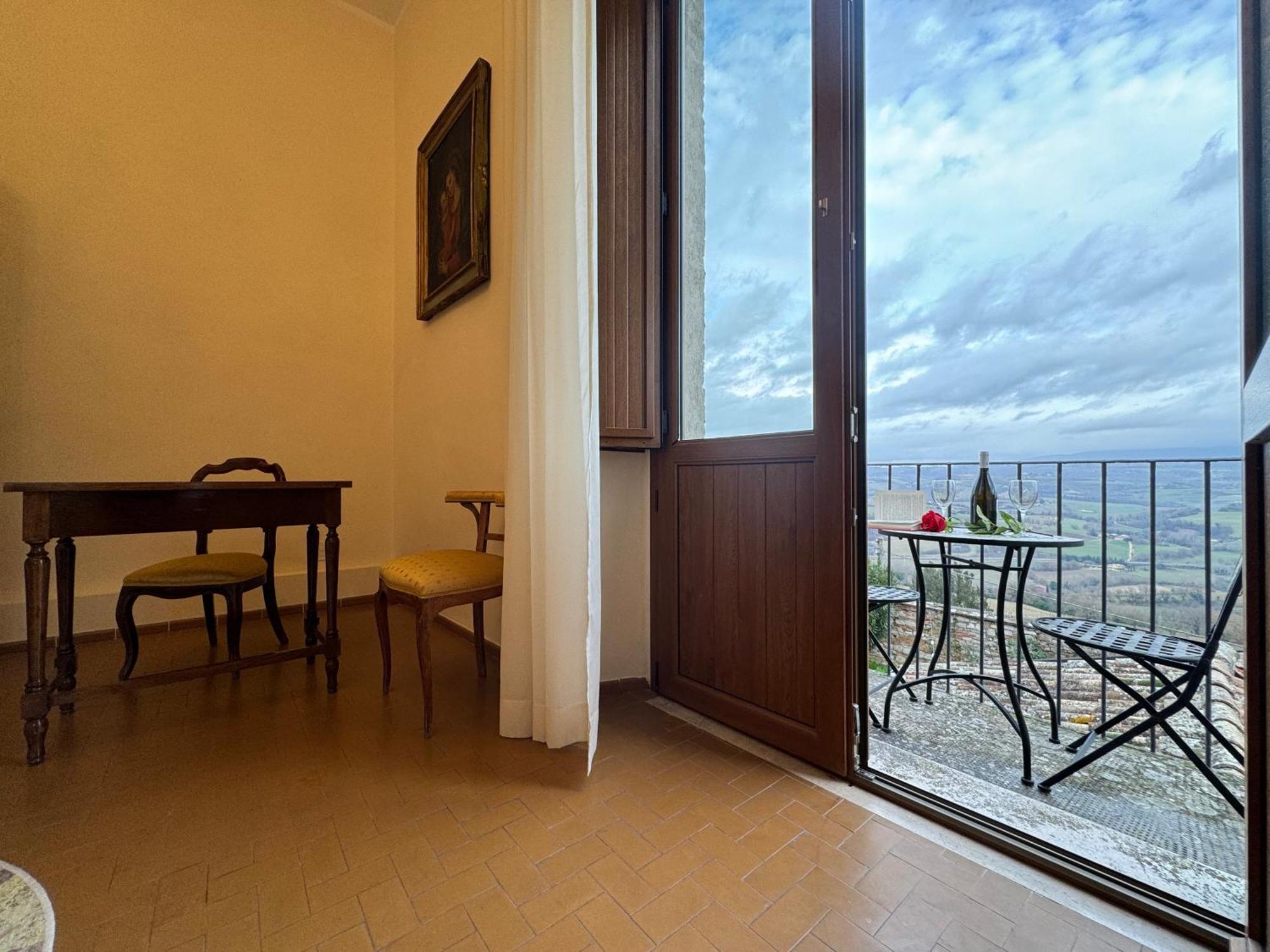 Monastero Ss. Annunziata Hotel Todi Buitenkant foto